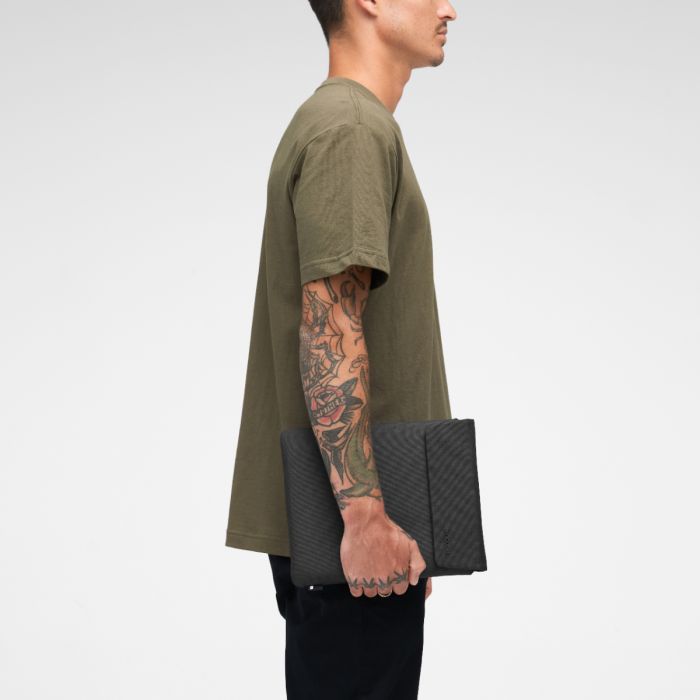 Incase Crosstown Sleeve for 11 inch Tablet Black