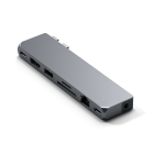 many connection ports on adapter with two usb c connectors