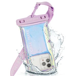 Water splashing against pouch