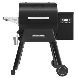 Traegar Ironwood D2 650 Wood Pellet Grill - front