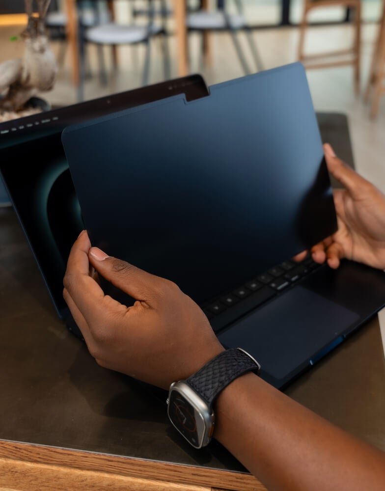External Harddrive connected to MacBook
